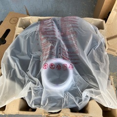 【新品】ユーリカ ロボット掃除機の画像