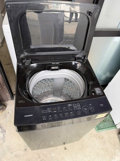 NO B769?福岡市内配送設置無料✨?TWINBIRD(ツインバード) 全自動洗濯機 5.5kg WM-ED55B ブラック 幅56