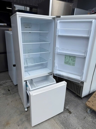 NO B771 ?福岡市内配送設置無料✨?AQUA アクア 冷蔵庫（201L・右開き）ミルク AQR-20J （W 2020年