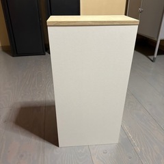 トイレ用サイドテーブルの画像