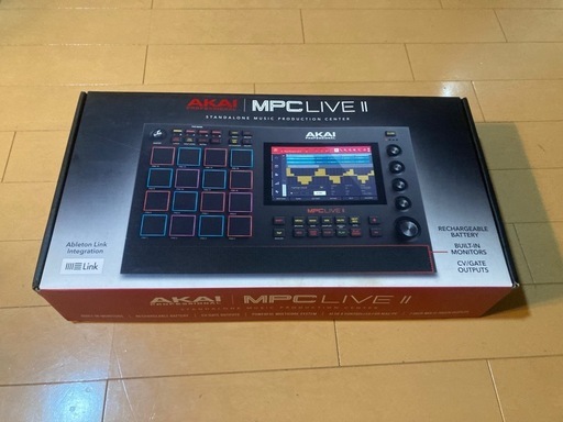 AKAI MPC LIVE II 未使用