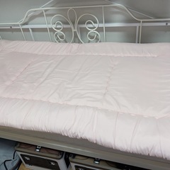シングルベッド　
マットレス三つ　の画像