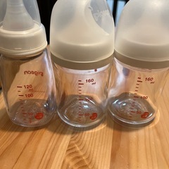 ピジョン/哺乳瓶/中古美品/育児応援の画像