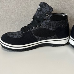 新品 安全靴 レオパード柄 豹柄 ハイカット 黒 ブラック 27.0の画像