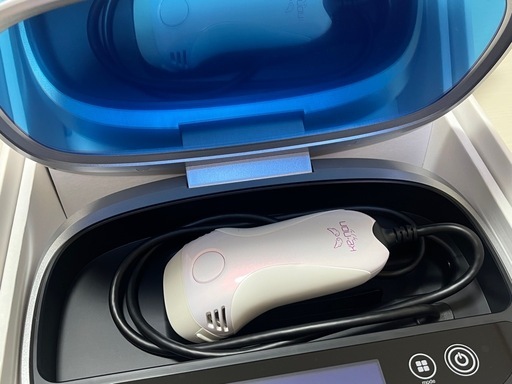 【取引中】今月中の取引決定で4万円にします‼️【ほぼ未使用】  状態良好！！　脱毛器　ケノン　Ver.8.6  パールホワイト 　家庭