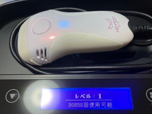 【取引中】今月中の取引決定で4万円にします‼️【ほぼ未使用】  状態良好！！　脱毛器　ケノン　Ver.8.6  パールホワイト 　家庭