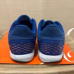 スニーカー23cmの画像