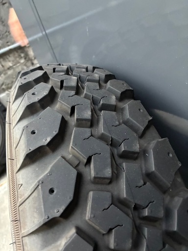 ホワイトレタータイヤ 4本セット MT-754 195R14C 8PR MAXXIS バックショットマッダー