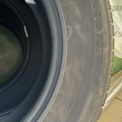 スタットレスタイヤの画像