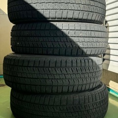 スタットレスタイヤの画像