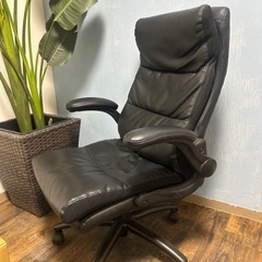 ニトリ　オフィスチェア　ブラックの画像