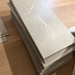 【SOLUM ソルム】フロアタイル　の画像