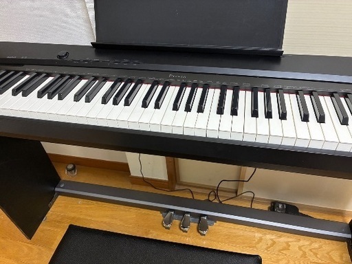 電子ピアノ　CASIO Privia 135
