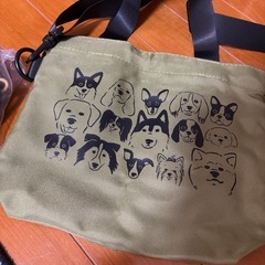 カルディ　犬の日バッグの画像
