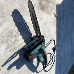 電動チェンソー
の画像