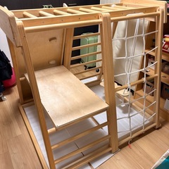 木製 ジャングルジム 多機能　ブランコ 雲梯 クライミングウォール 滑り台 吊り輪 2〜8歳向け　の画像