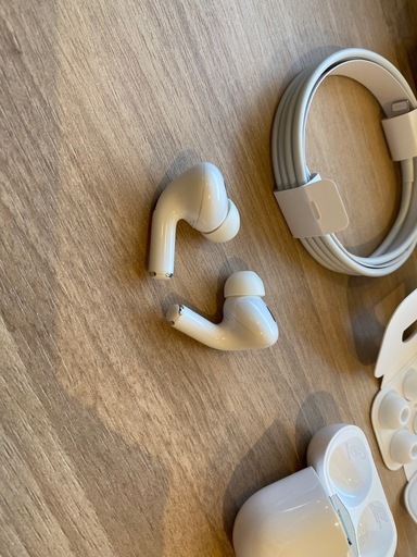 AirPods Pro 2 (第2世代)