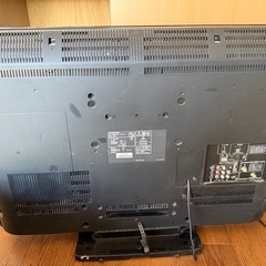 32型テレビの画像