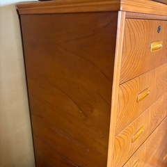 タンスの画像