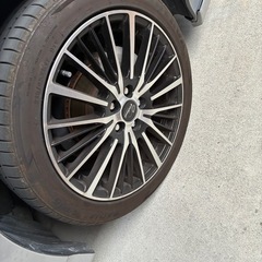 社外 プリウス 17インチ タイヤ、ホイール 4本セットの画像