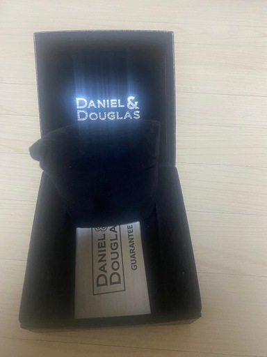 DANIEL&DOUGLAS
