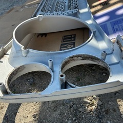 ジムニー　ja22 純正フロントグリル　割れなしの画像