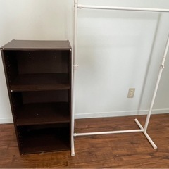 ハンガーラックの画像