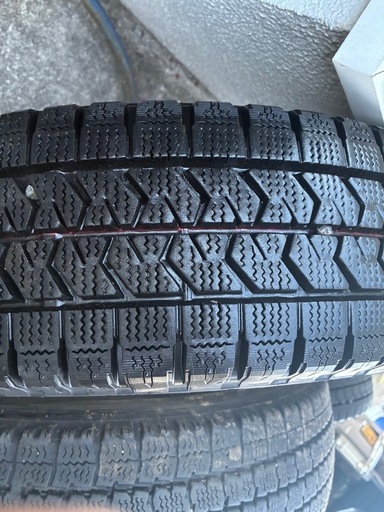 2/8まで！以降アップガレージにて処分します！195/75R15 ブリヂストン　ブリザック　TOYO デルベックス　22年、23年せい製