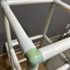 子供用遊具（ジャングルジム、ぶらんこ、鉄棒）の画像