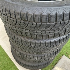 超綺麗、ホイール付きスタッドレスの画像