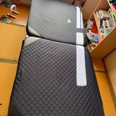 折りたたみベッドの画像