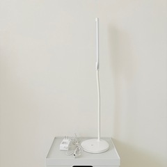 卓上 LEDライトの画像