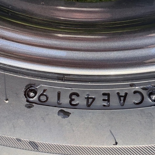 2019年製175/70R14アルミホイール付きスタッドレスタイヤ