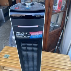 NO：5590  小泉人感センサーと送風機能付きファンヒーター‼️一年中使える❣️2018年製の画像