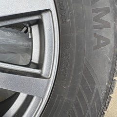 【2023年製】アルファード用 スタッドレス ヨコハマ iG60 215/65R16 ホイール付4本の画像