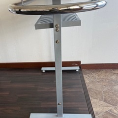 カウンターテーブルの画像