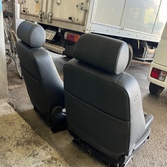アウディ　A6 RECARO レカロシート　動作未確認　の画像
