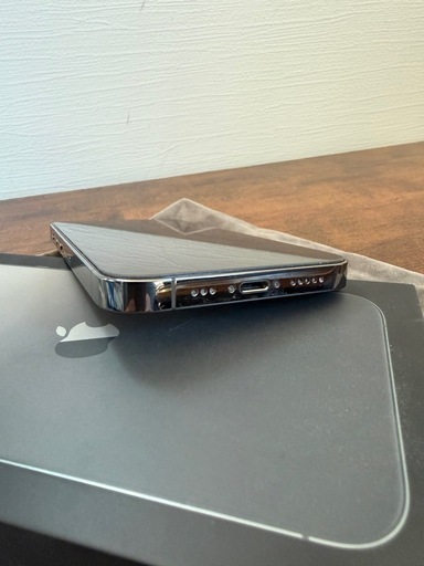 iPhone13  Pro 512g バッテリー86%