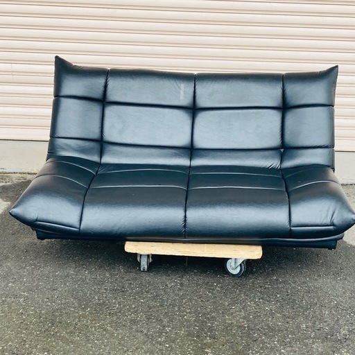 2人掛けソファ　合皮　黒　モダン　幅140cm
