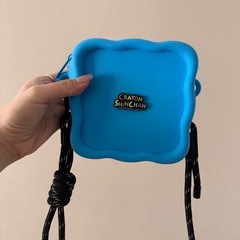 クレヨンしんちゃんバックの画像