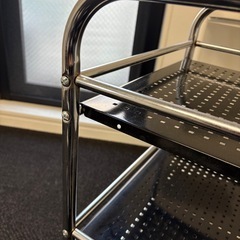 メタルパンチ3段ワゴンの画像