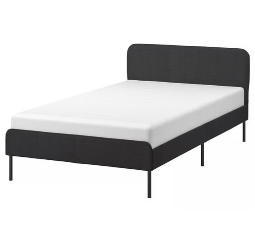 IKEAの家具組み立て