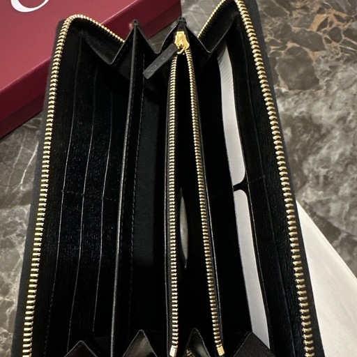 新品GUCCI 長財布