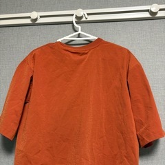 wmb シャツ　　オレンジの画像