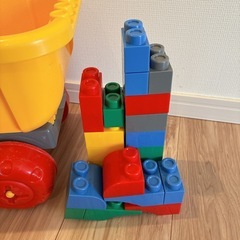 ダンプトラック  ブロック  砂場遊びの画像