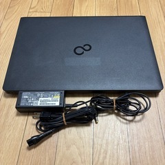 値下げ　Windows11 富士通　LIFEBOOK  FMVA41002Pの画像