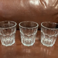 食器とフライパン【無料】の画像