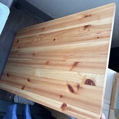 パイン机の画像