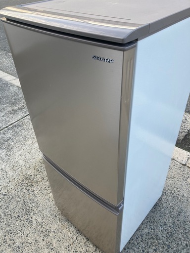 冷蔵庫　2020年　　SHARP SJ-D14FJ-N