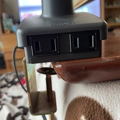 レトロな電気スタンドの画像